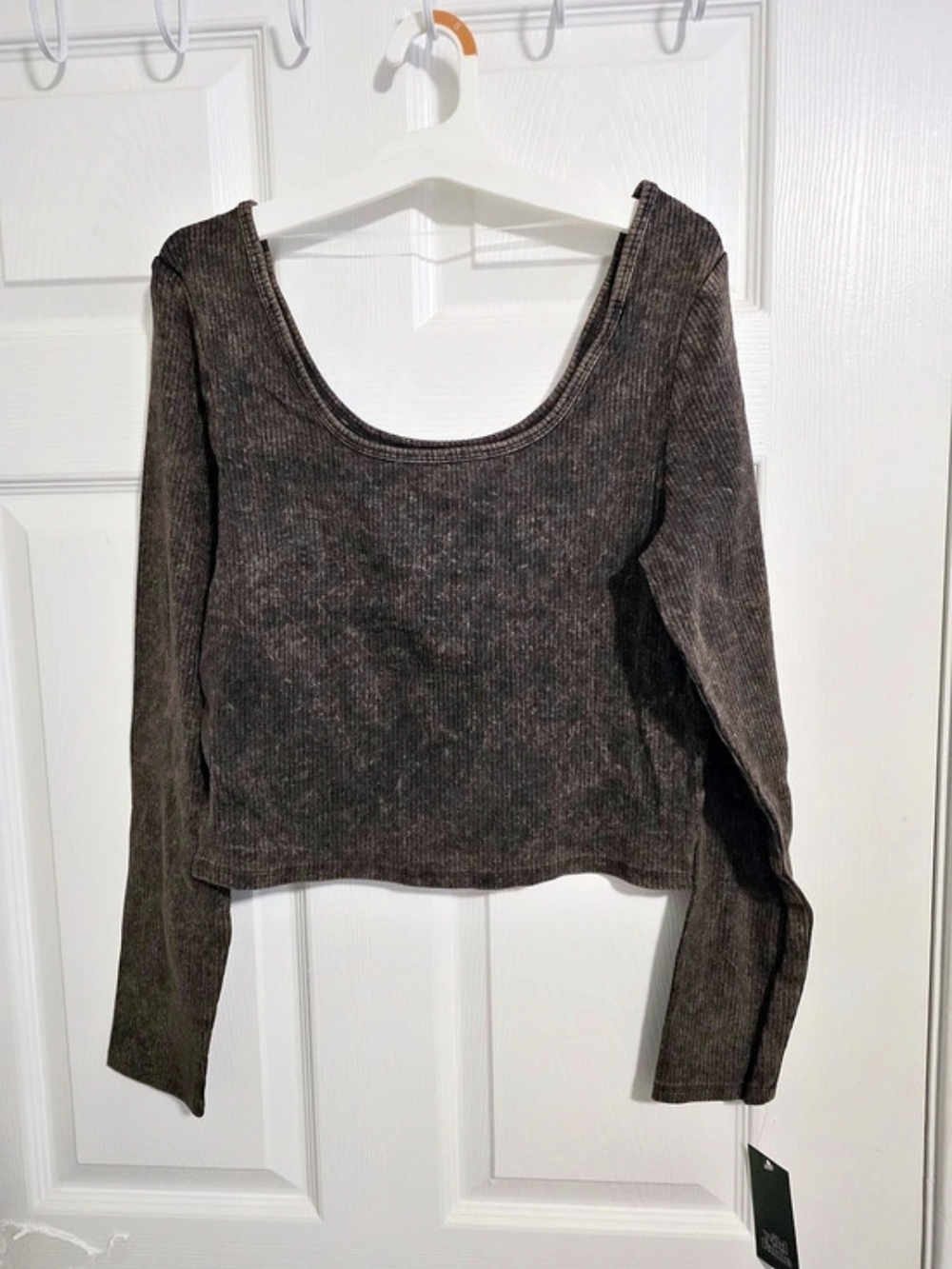 Wild Fable Long Sleeve Crop Top in Black XXL